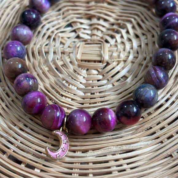 TIGER’S EYE Purple Beaded Bracelet with Moon Charm 7.5” - Picture 1 of 3